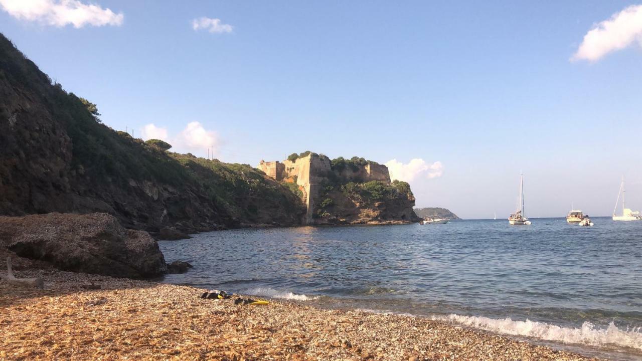 Case Dei Limoni Sul Mare Capoliveri  Exterior foto